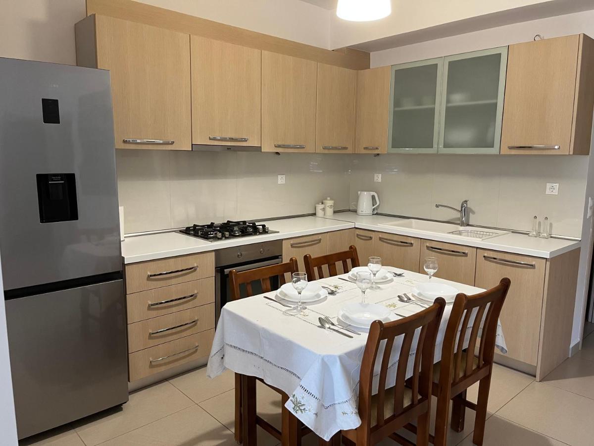 Porto Rafti Holiday Apartment ภายนอก รูปภาพ