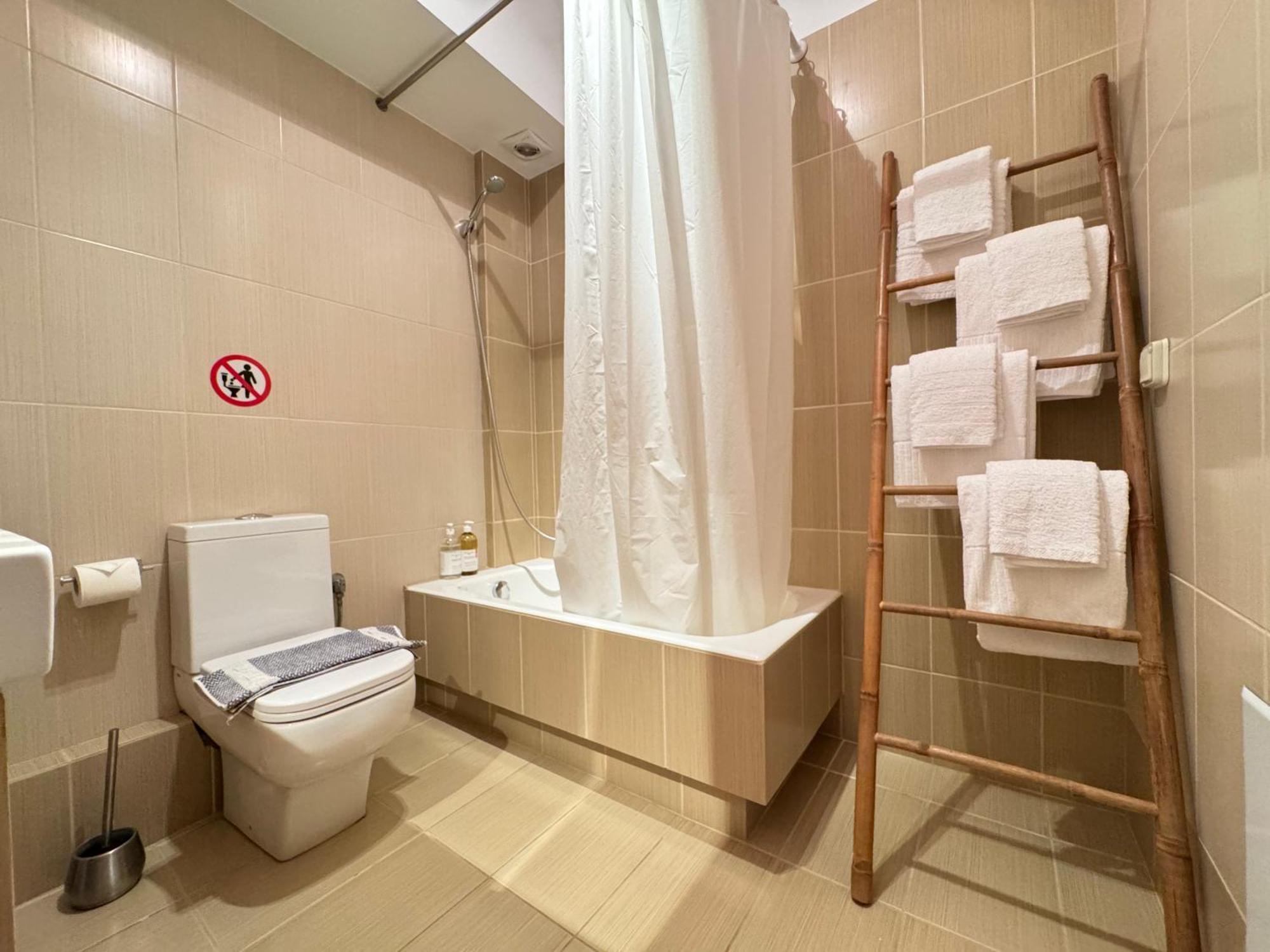 Porto Rafti Holiday Apartment ภายนอก รูปภาพ